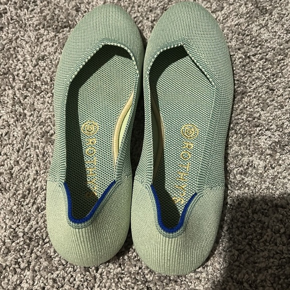 Mint Rothy’s Flats - Picture 4 of 4